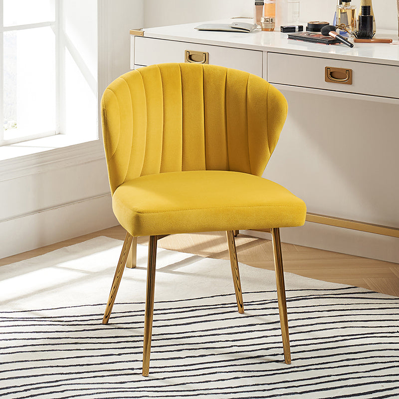 Aruna Velvet Chair
