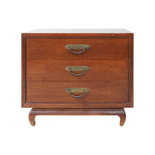 Single Oversized American of Martinsville Chest