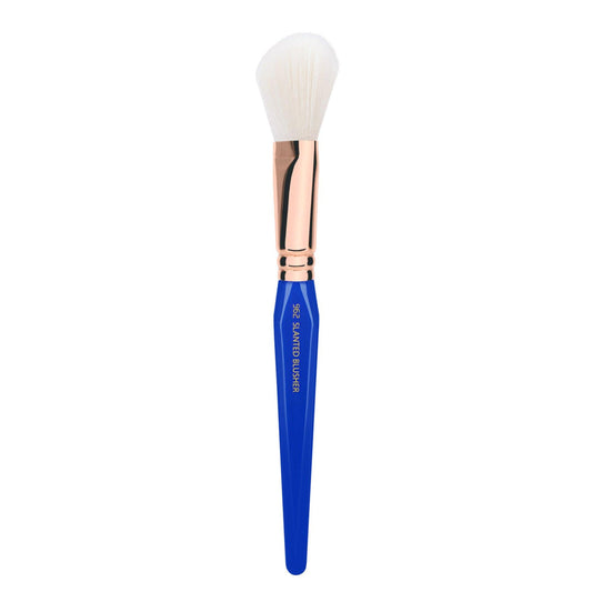 GOLDEN TRIANGLE 962 SLANTED BLUSHER